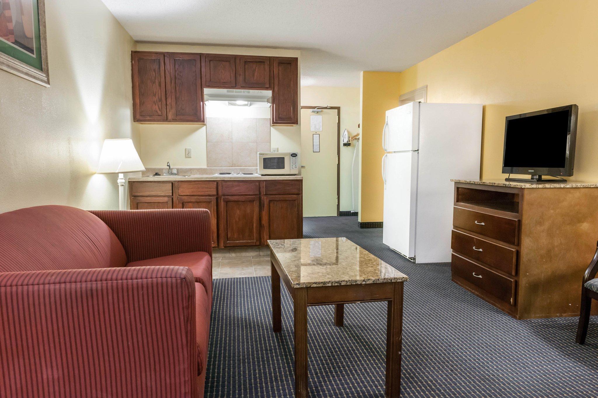 Quality Inn & Suites Lafayette I-65 Esterno foto
