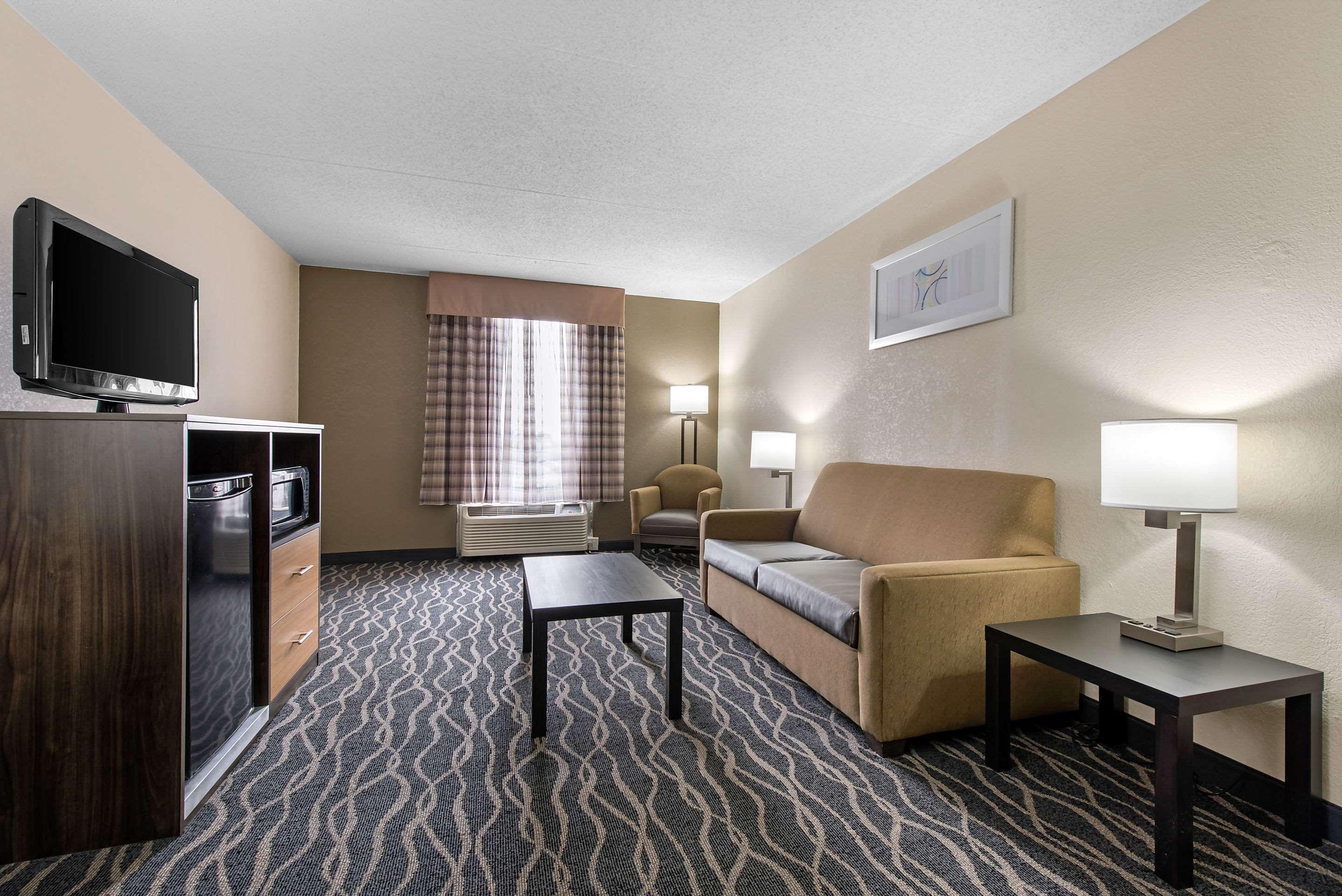 Quality Inn & Suites Lafayette I-65 Esterno foto